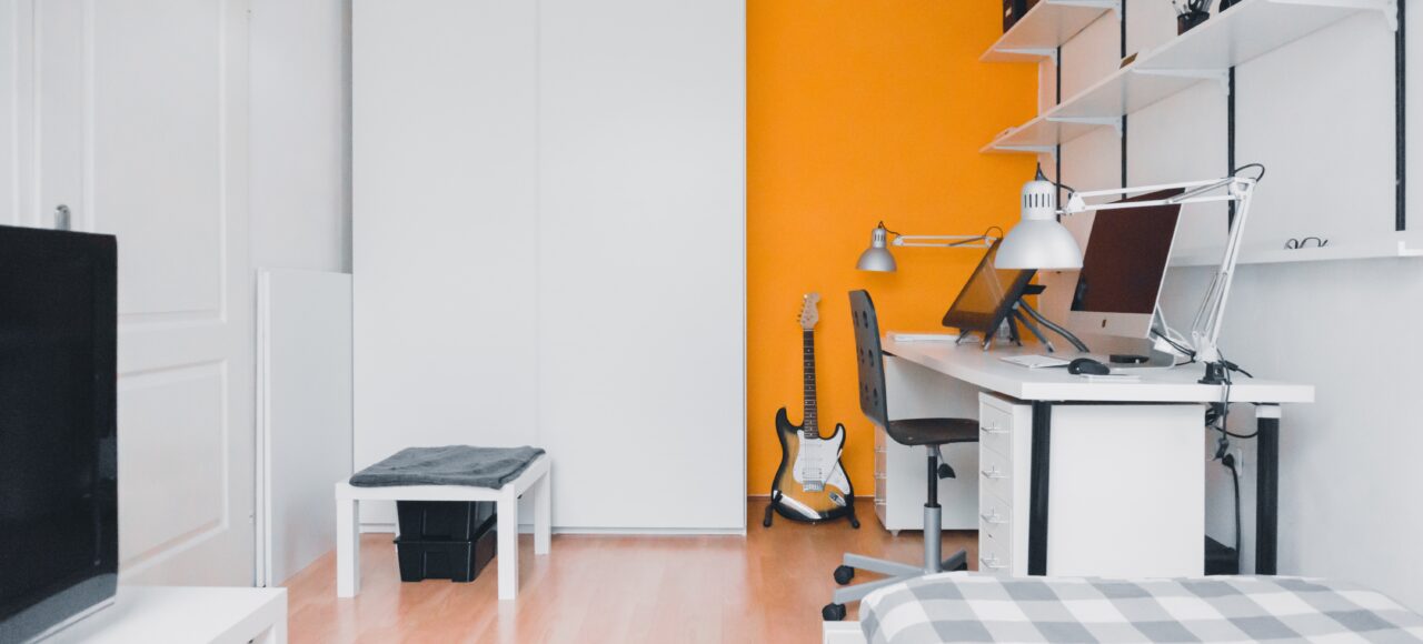 campus dorm of someone mentally prepared for college